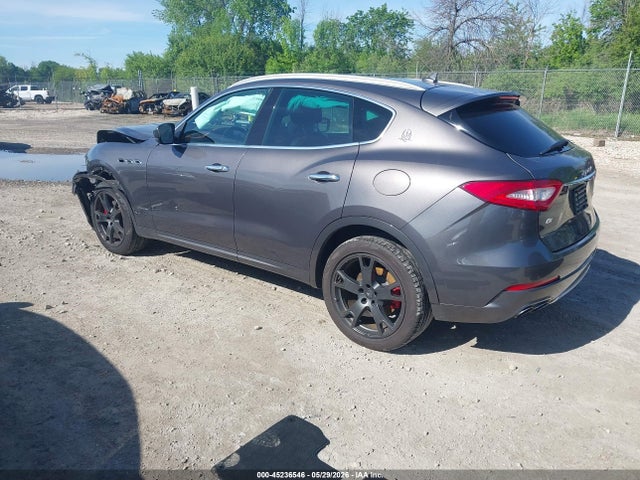 45236546 :رقم المزاد ، ZN661XUL3KX310463 vin ، 2019 Maserati Levante Granlusso مزاد بيع