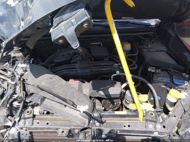 45236567 :رقم المزاد ، JF2GPABC0H8215903 vin ، 2017 Subaru Crosstrek 2.0i Premium مزاد بيع