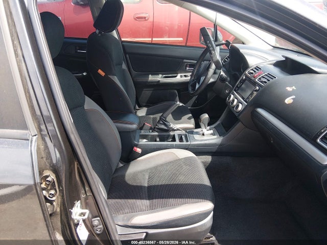 45236567 :رقم المزاد ، JF2GPABC0H8215903 vin ، 2017 Subaru Crosstrek 2.0i Premium مزاد بيع