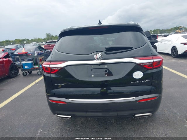 2018 Buick Enclave Essence მანქანა იყიდება აუქციონზე, vin: 5GAERBKW9JJ273606, აუქციონის ნომერი: 45236569