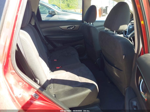 2015 Nissan Rogue Sv მანქანა იყიდება აუქციონზე, vin: KNMAT2MV1FP557271, აუქციონის ნომერი: 45236591