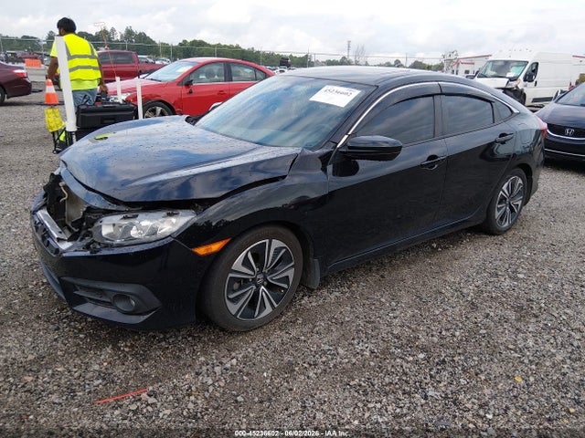 45236602 :رقم المزاد ، 2HGFC1F33JH640243 vin ، 2018 Honda Civic Ex-t مزاد بيع