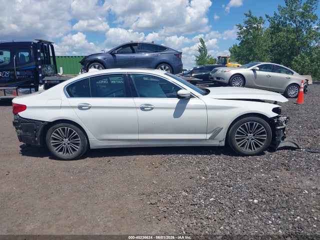 2018 Bmw 530i Xdrive მანქანა იყიდება აუქციონზე, vin: WBAJA7C50JWA73241, აუქციონის ნომერი: 45236624