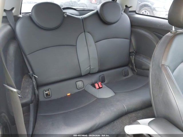 45236645 :رقم المزاد ، WMWMF73589TX40940 vin ، 2009 Mini Cooper S مزاد بيع
