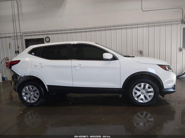 Продаж на аукціоні авто 2018 Nissan Rogue Sport S, vin: JN1BJ1CR7JW257454, номер лоту: 45236673