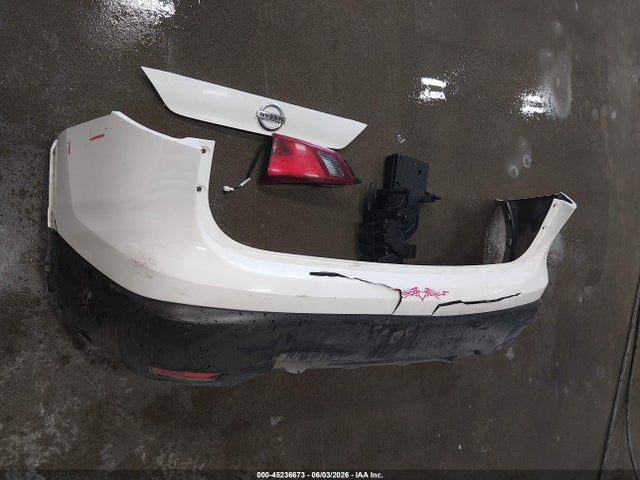 Продаж на аукціоні авто 2018 Nissan Rogue Sport S, vin: JN1BJ1CR7JW257454, номер лоту: 45236673