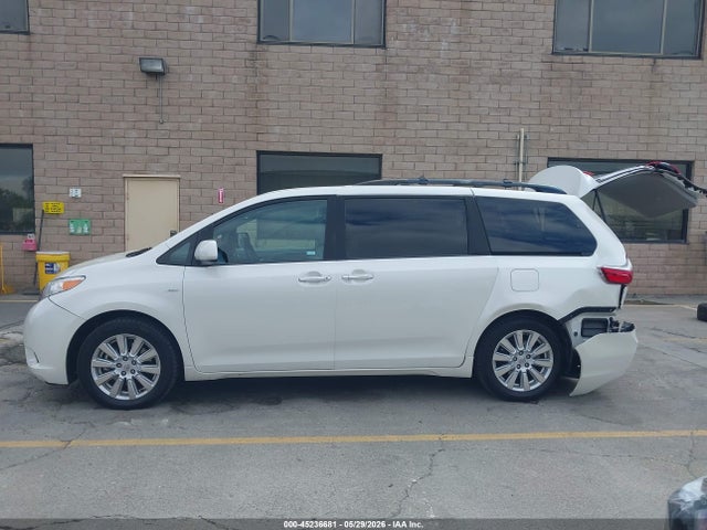 2017 Toyota Sienna Xle Premium 7 Passenger მანქანა იყიდება აუქციონზე, vin: 5TDDZ3DC5HS154144, აუქციონის ნომერი: 45236681