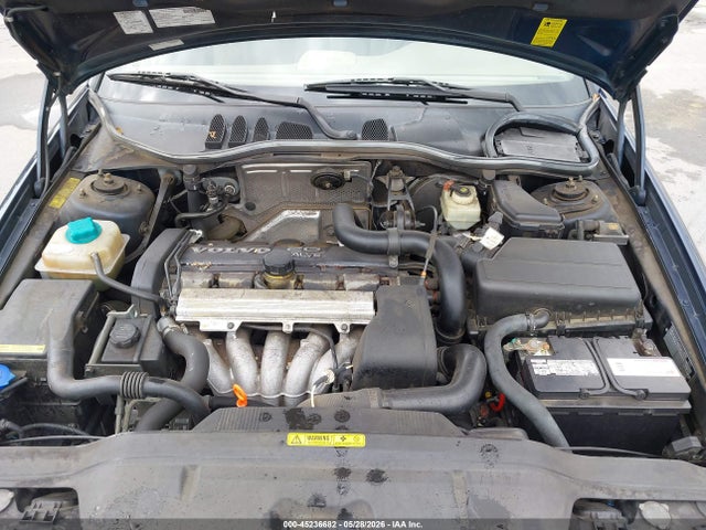 Auction sale of the 1998 Volvo C70 Cva, vin: YV1NC5670WJ000401, lot number: 45236682
