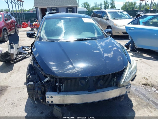 2017 Nissan Altima 2.5 S მანქანა იყიდება აუქციონზე, vin: 1N4AL3AP6HC137808, აუქციონის ნომერი: 45236697