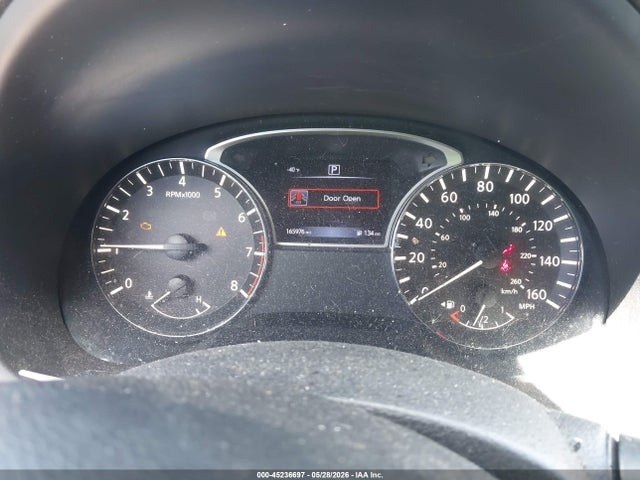 2017 Nissan Altima 2.5 S მანქანა იყიდება აუქციონზე, vin: 1N4AL3AP6HC137808, აუქციონის ნომერი: 45236697