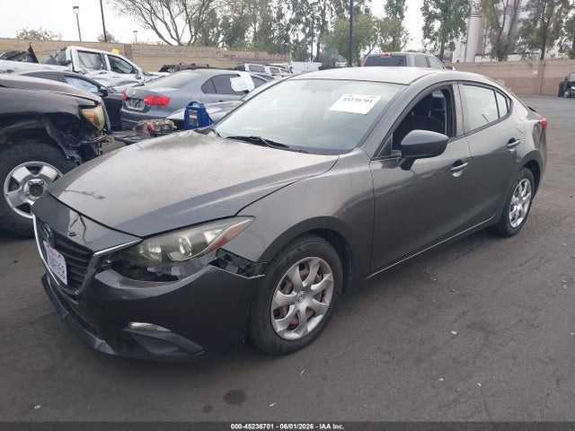 3MZBM1T74GM318980 Mazda Mazda3 I Sport