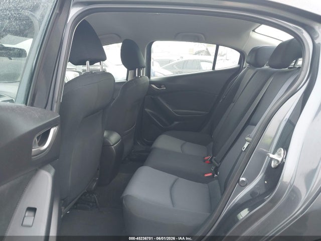 3MZBM1T74GM318980 Mazda Mazda3 I Sport