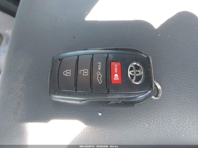 2024 Toyota Corolla Cross Hybrid Xse მანქანა იყიდება აუქციონზე, vin: 7MUFBABG2RV032484, აუქციონის ნომერი: 45236722