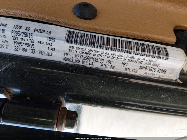 1997 Jeep Wrangler Sport მანქანა იყიდება აუქციონზე, vin: 1J4FY19S6VP445123, აუქციონის ნომერი: 45236767