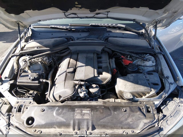 2005 Bmw 530i მანქანა იყიდება აუქციონზე, vin: WBANA73505CR59923, აუქციონის ნომერი: 45236781