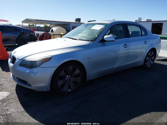 2005 Bmw 530i მანქანა იყიდება აუქციონზე, vin: WBANA73505CR59923, აუქციონის ნომერი: 45236781