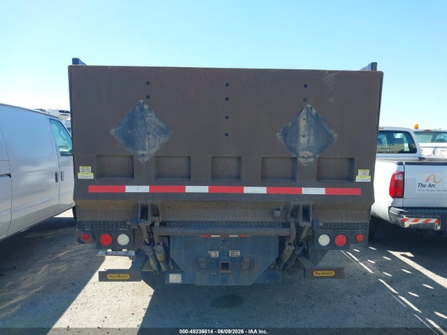 Ford F-550 Chassis Xl 2015 1FDUF5GT2FEA83838 Image 16