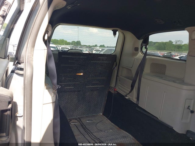 Продажа на аукционе авто 2017 Dodge Grand Caravan Se Plus, vin: 2C4RDGBG2HR732954, номер лота: 45236856