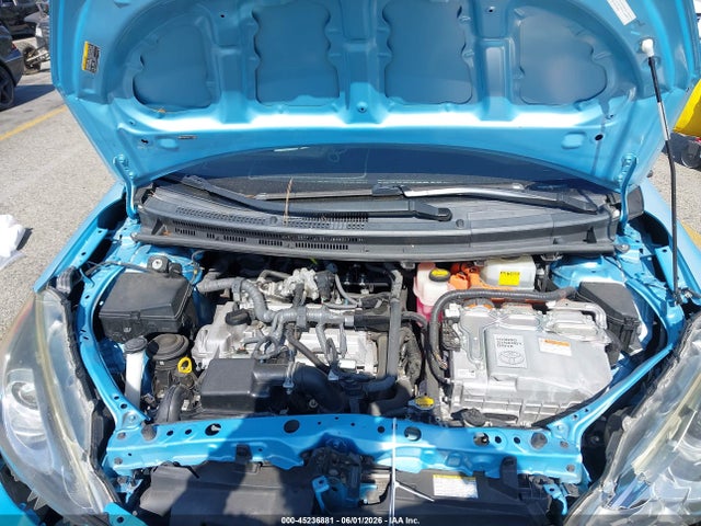 Toyota Prius C Four/one/three/two 2015 JTDKDTB34F1104404 Image 10