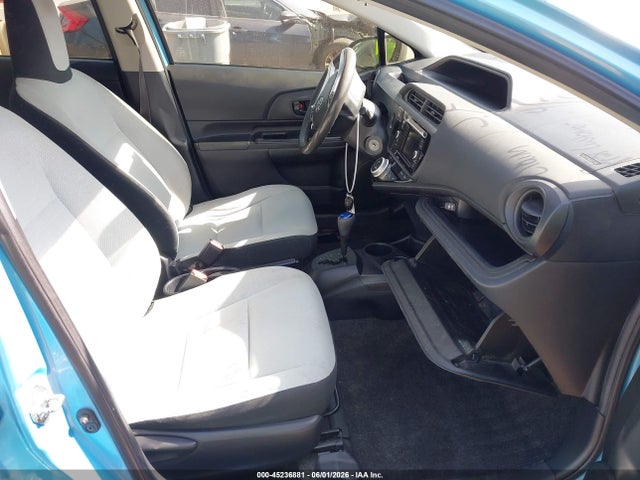 Toyota Prius C Four/one/three/two 2015 JTDKDTB34F1104404 Image 5