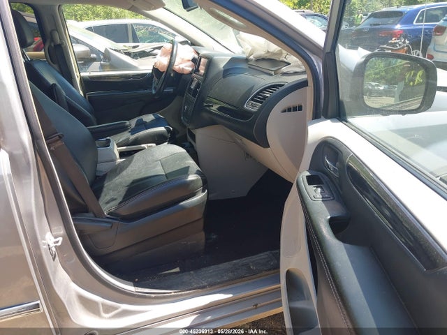 45236913 :رقم المزاد ، 2C4RC1BGXGR112478 vin ، 2016 Chrysler Town & Country Touring مزاد بيع