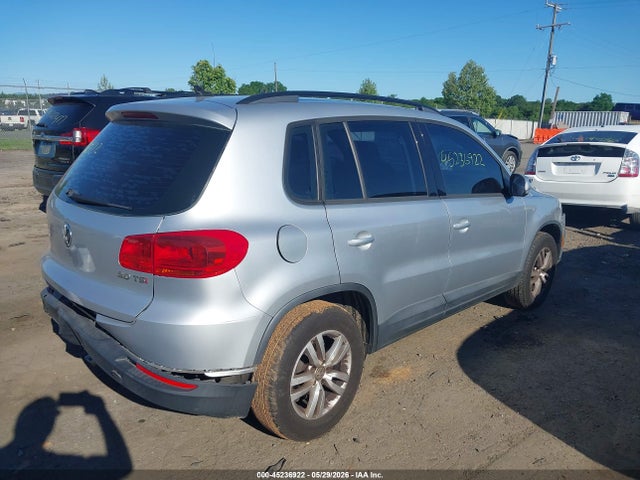 Aukcja sprzedaży 2015 Volkswagen Tiguan S, vin: WVGAV7AX6FW611890, numer aukcji: 45236922