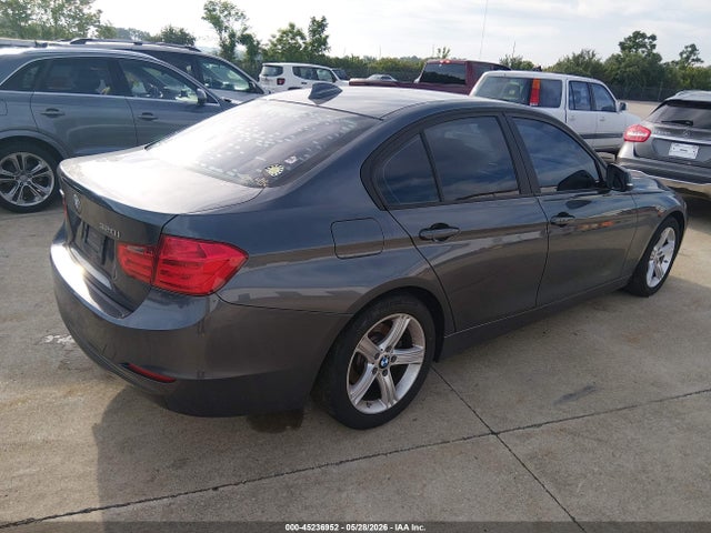 Продажа на аукционе авто 2014 Bmw 320i Xdrive, vin: WBA3C3C56EF986987, номер лота: 45236952