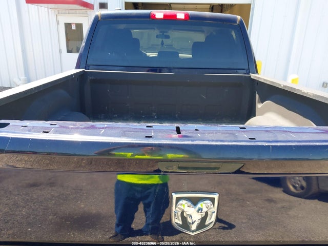 45236966 :رقم المزاد ، 1C6RR7KGXKS521838 vin ، 2019 Ram 1500 Classic Tradesman  4x4 5'7 Box مزاد بيع