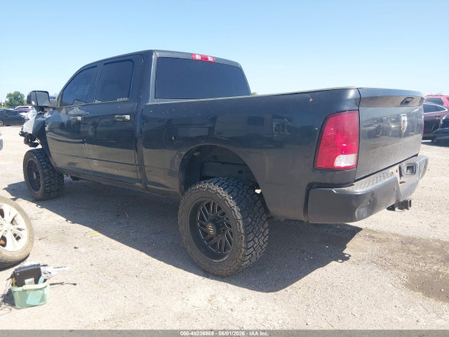 45236969 :رقم المزاد ، 3C6UR5CL2HG732557 vin ، 2017 Ram 2500 Tradesman  4x4 6'4 Box مزاد بيع
