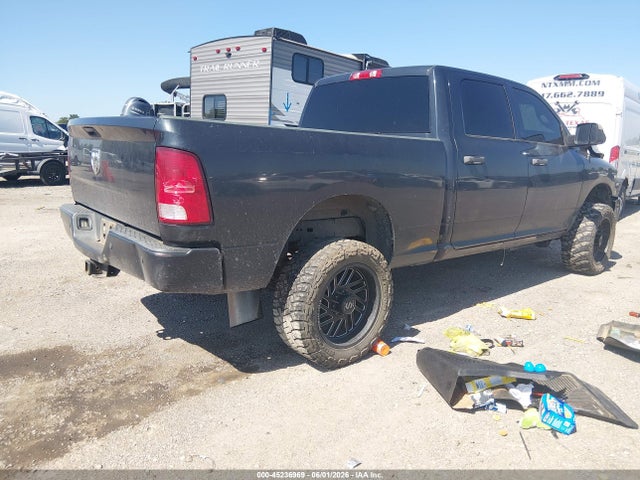 45236969 :رقم المزاد ، 3C6UR5CL2HG732557 vin ، 2017 Ram 2500 Tradesman  4x4 6'4 Box مزاد بيع