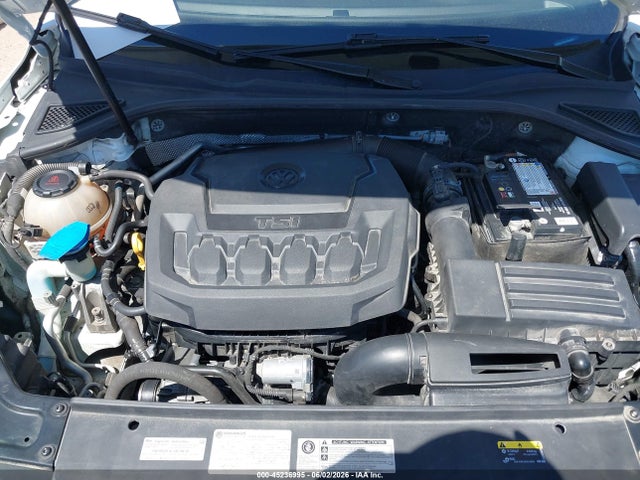 45236995 :رقم المزاد ، 1VWBA7A32JC048474 vin ، 2018 Volkswagen Passat 2.0t Se مزاد بيع