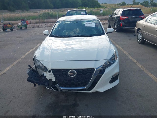 45237013 :رقم المزاد ، 1N4BL4BV4LC164151 vin ، 2020 Nissan Altima S Fwd مزاد بيع