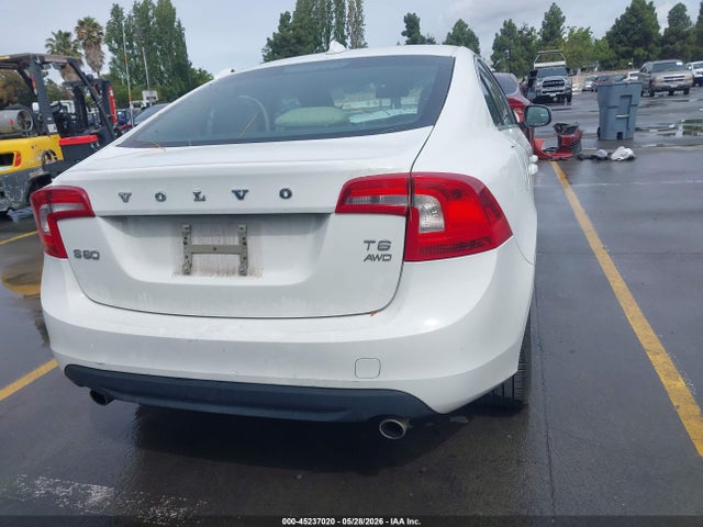 45237020 :رقم المزاد ، YV1902FH1C2139153 vin ، 2012 Volvo S60 T6/t6 R-design مزاد بيع