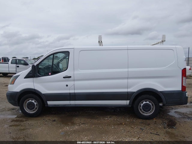 Ford Transit-150 2015 1FTNE1YM5FKB30132 Image 16