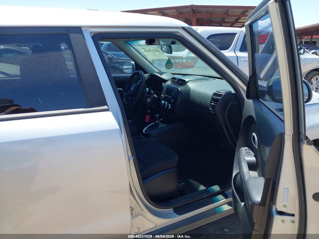 Продаж на аукціоні авто 2017 Kia Soul, vin: KNDJN2A24H7466762, номер лоту: 45237029