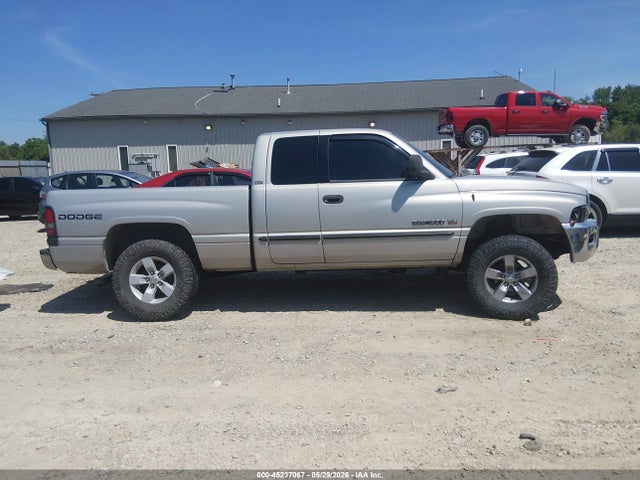 45237067 :رقم المزاد ، 3B7HF13Z3WG114273 vin ، 1998 Dodge Ram 1500 St مزاد بيع