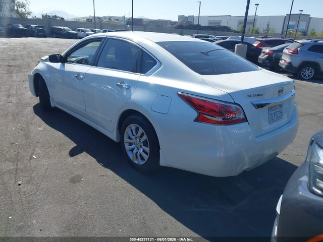 Nissan Altima 2.5 S 2015 1N4AL3AP5FC449650 Image 3