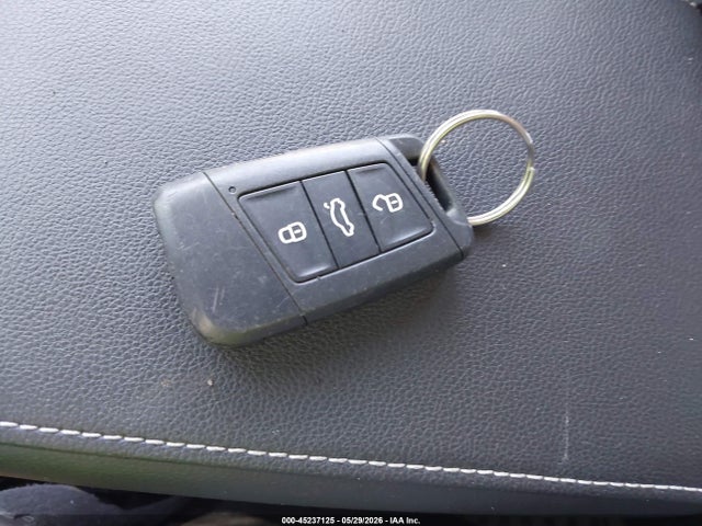 45237125 :رقم المزاد ، 3VVDX7B24PM341818 vin ، 2023 Volkswagen Taos 1.5t S مزاد بيع
