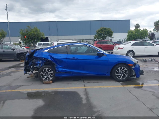 Honda Civic Lx-p 2016 2HGFC4B03GH305411 Image 13
