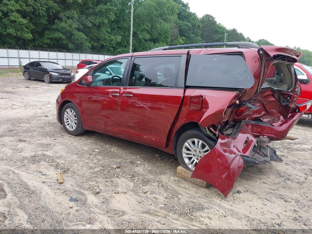 Продажа на аукционе авто 2015 Toyota Sienna Xle Premium 8 Passenger, vin: 5TDYK3DC4FS637739, номер лота: 45237126