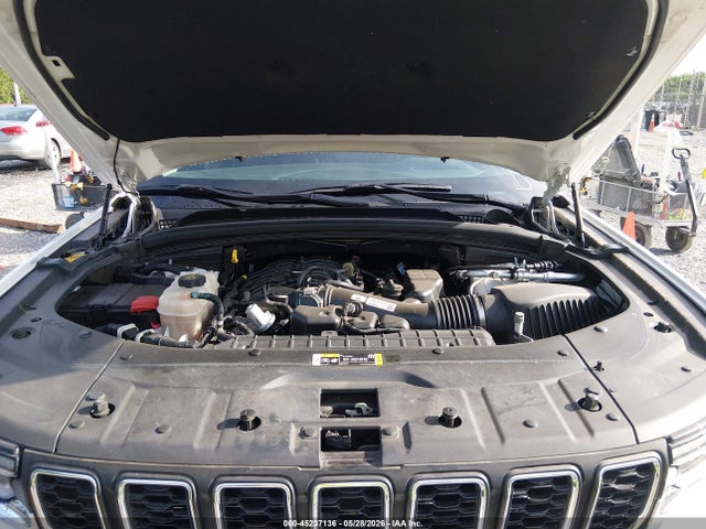 Aukcja sprzedaży 2023 Jeep Grand Cherokee Laredo 4x2, vin: 1C4RJGAG2PC542170, numer aukcji: 45237136