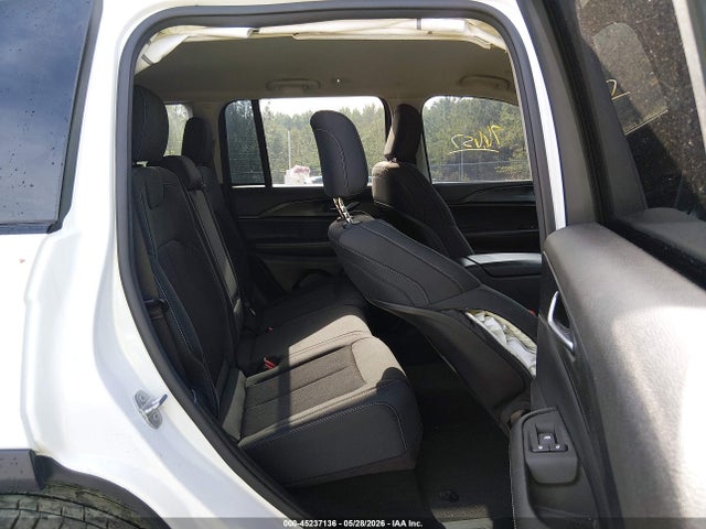 Aukcja sprzedaży 2023 Jeep Grand Cherokee Laredo 4x2, vin: 1C4RJGAG2PC542170, numer aukcji: 45237136