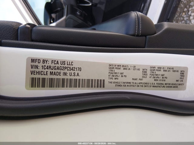Aukcja sprzedaży 2023 Jeep Grand Cherokee Laredo 4x2, vin: 1C4RJGAG2PC542170, numer aukcji: 45237136