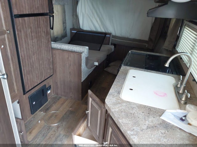 Продажа на аукционе авто 2017 Forest River Other, vin: 4X4TRLU27HZ143772, номер лота: 45237151