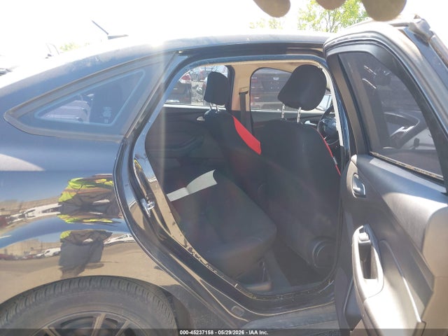2015 Ford Focus Se მანქანა იყიდება აუქციონზე, vin: 1FADP3F29FL208656, აუქციონის ნომერი: 45237158