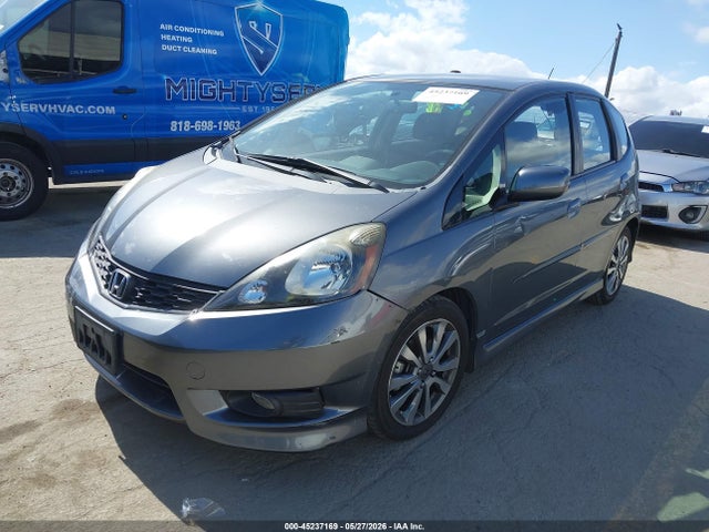 45237169 :رقم المزاد ، JHMGE8H54DC014825 vin ، 2013 Honda Fit Sport مزاد بيع