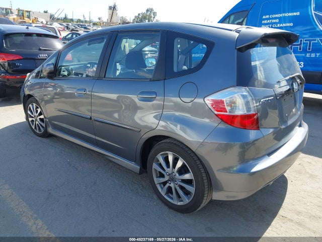 45237169 :رقم المزاد ، JHMGE8H54DC014825 vin ، 2013 Honda Fit Sport مزاد بيع