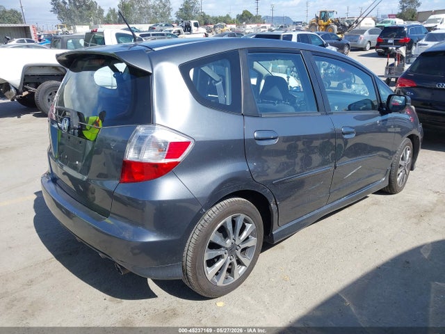 45237169 :رقم المزاد ، JHMGE8H54DC014825 vin ، 2013 Honda Fit Sport مزاد بيع