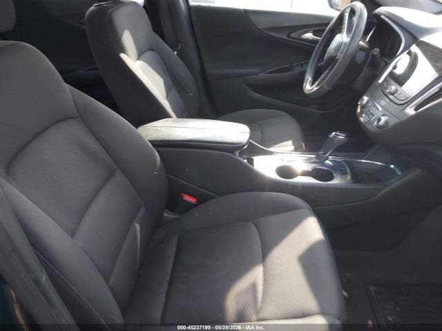 Продажа на аукционе авто 2019 Chevrolet Malibu Lt, vin: 1G1ZD5ST2KF138065, номер лота: 45237190