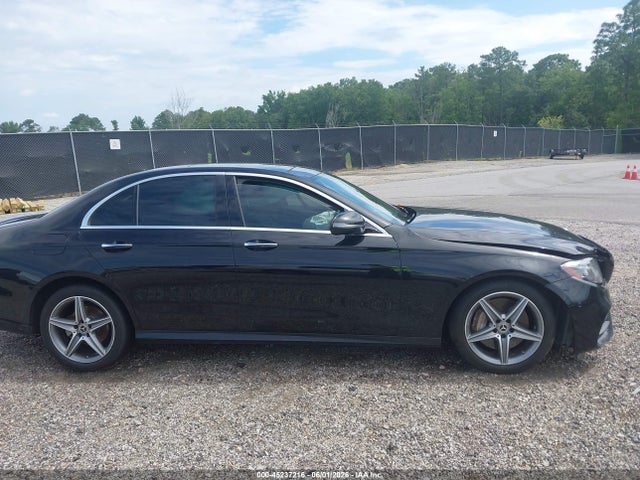 45237216 :رقم المزاد ، WDDZF4KB5HA080905 vin ، 2017 Mercedes-benz E 300 4matic مزاد بيع